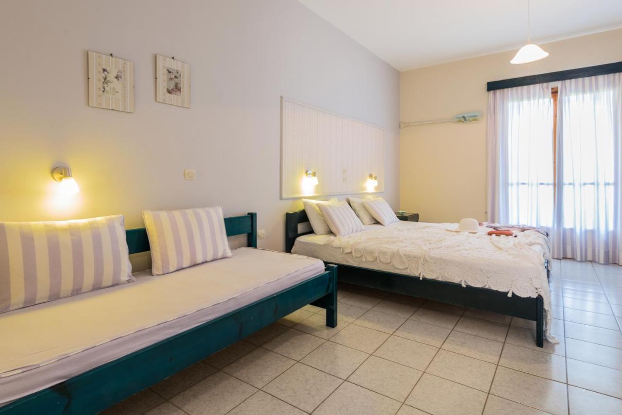 Kavos Psarou Studios & Apartments Exteriör bild