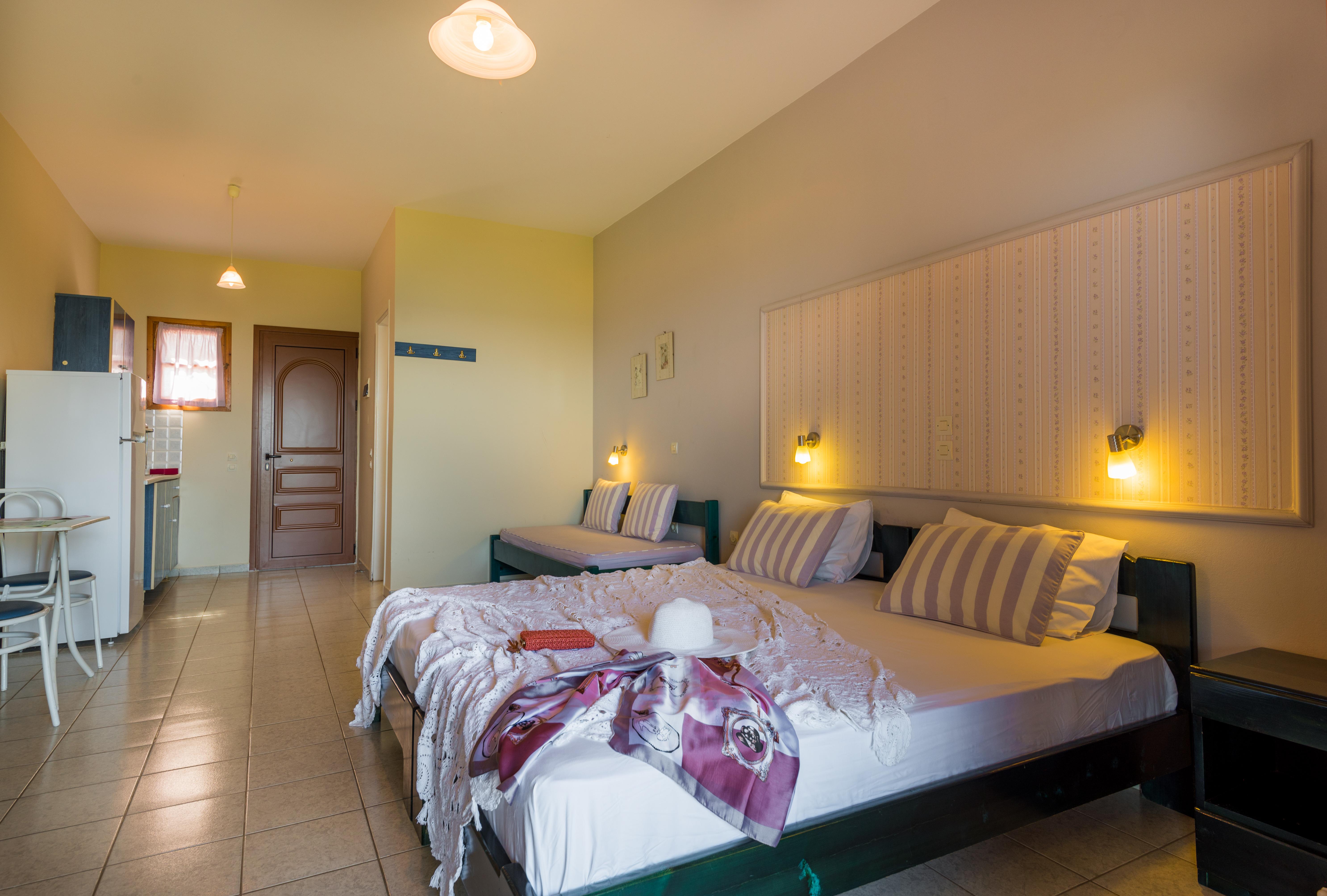 Kavos Psarou Studios & Apartments Exteriör bild
